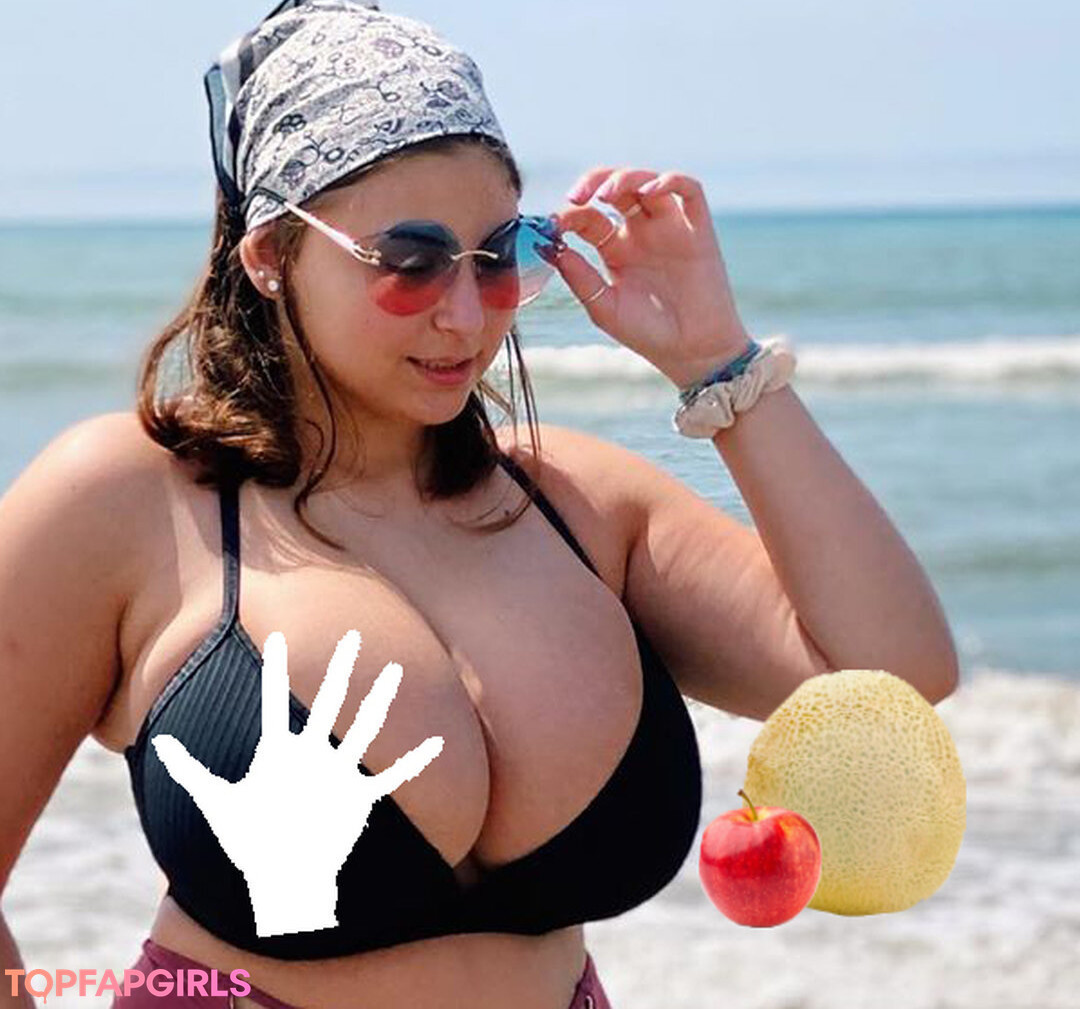 Foto desnuda filtrada de OnlyFans de Caroline Casbon #257 Foto desnuda filtrada de OnlyFans de Caroline Casbon #257