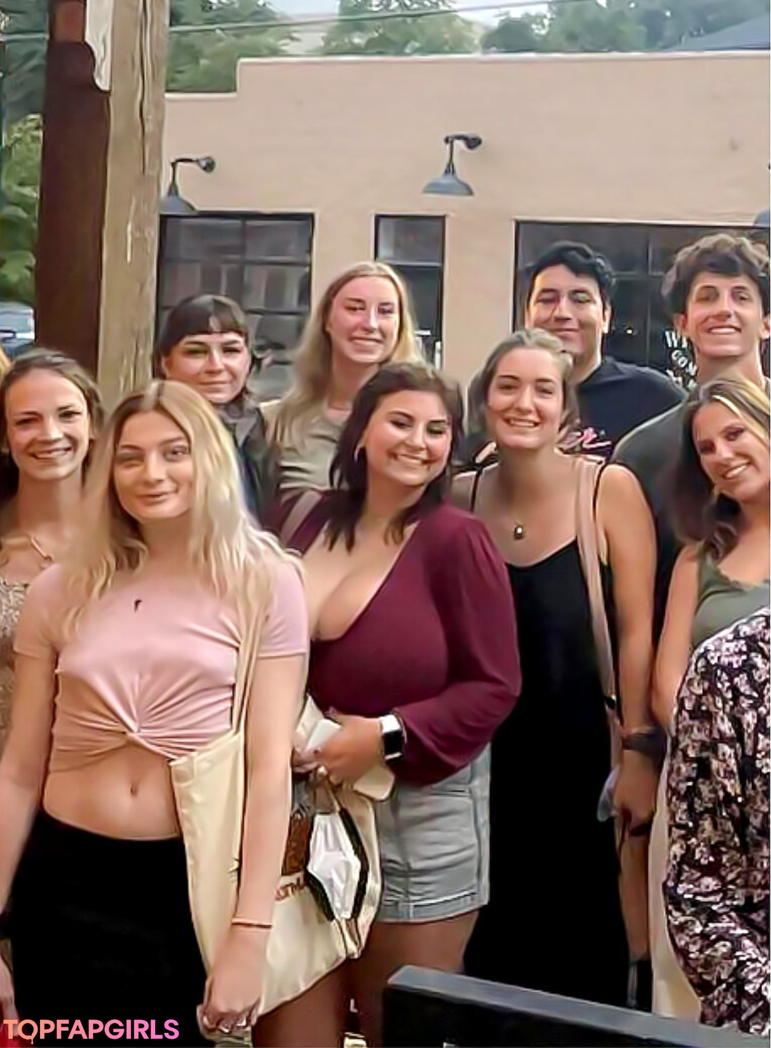 Foto desnuda filtrada de OnlyFans de Caroline Casbon #279 Foto desnuda filtrada de OnlyFans de Caroline Casbon #279