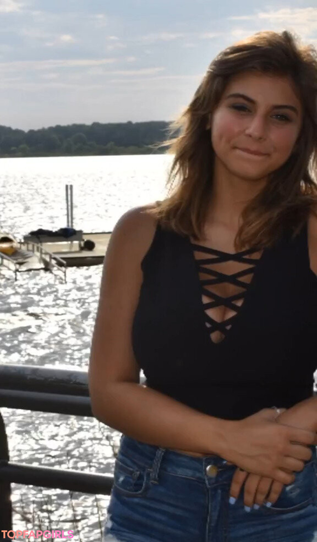 Foto desnuda filtrada de OnlyFans de Caroline Casbon #288 Foto desnuda filtrada de OnlyFans de Caroline Casbon #288