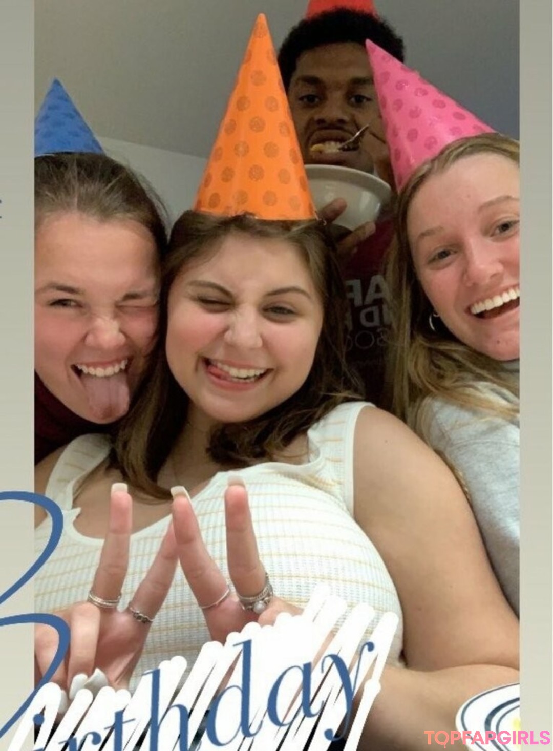 Foto desnuda filtrada de OnlyFans de Caroline Casbon #54 Foto desnuda filtrada de OnlyFans de Caroline Casbon #54