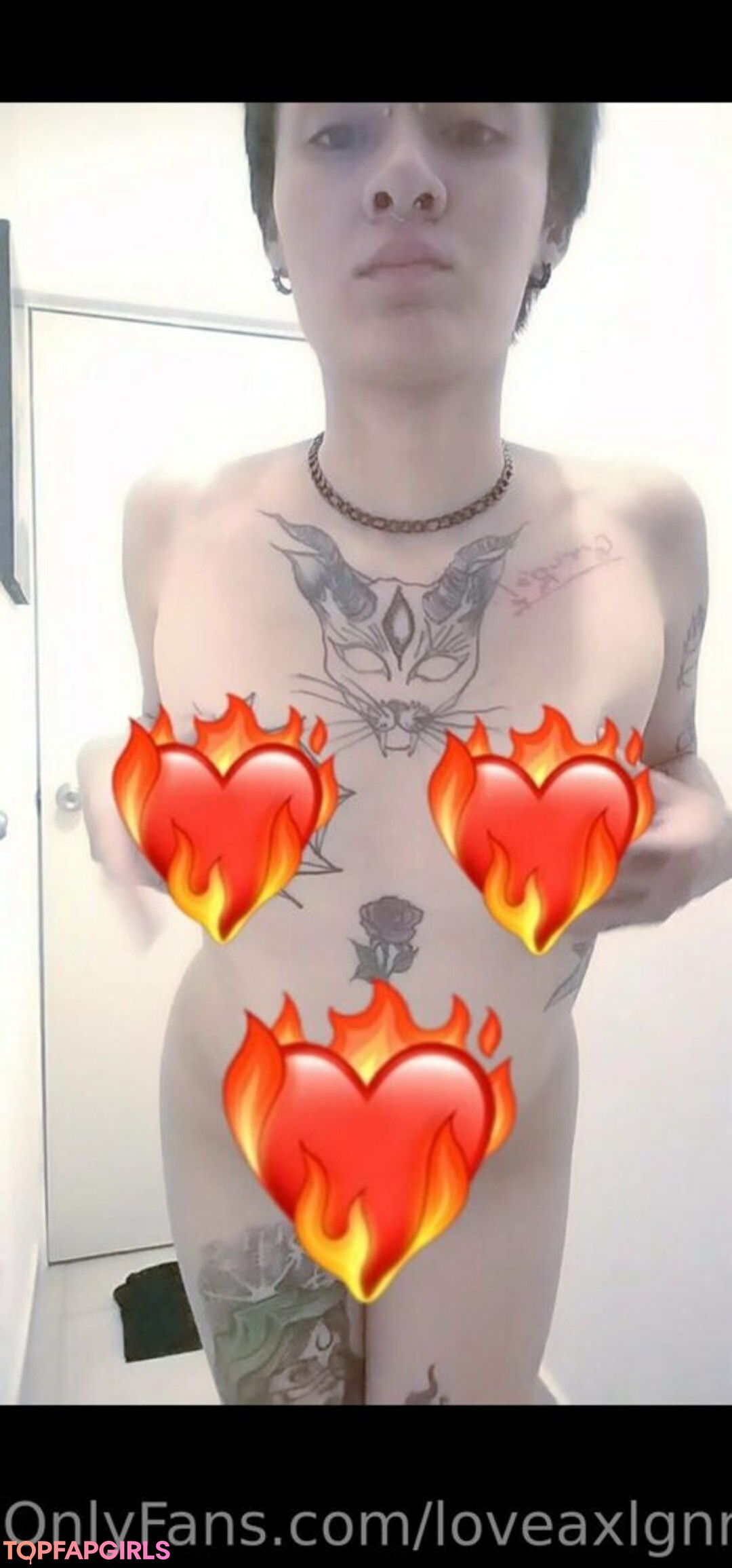 Foto desnuda filtrada de OnlyFans de Loveaxlgnr #19 Foto desnuda filtrada de OnlyFans de Loveaxlgnr #19