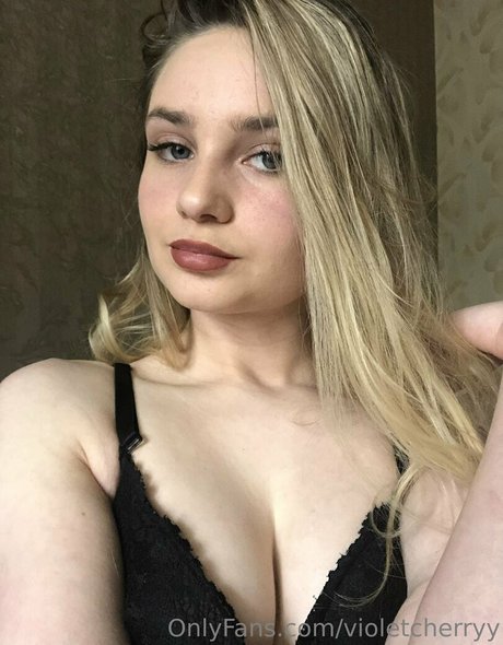 Violetcherryy