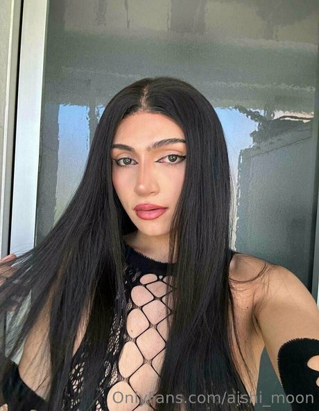 Aishi_moon