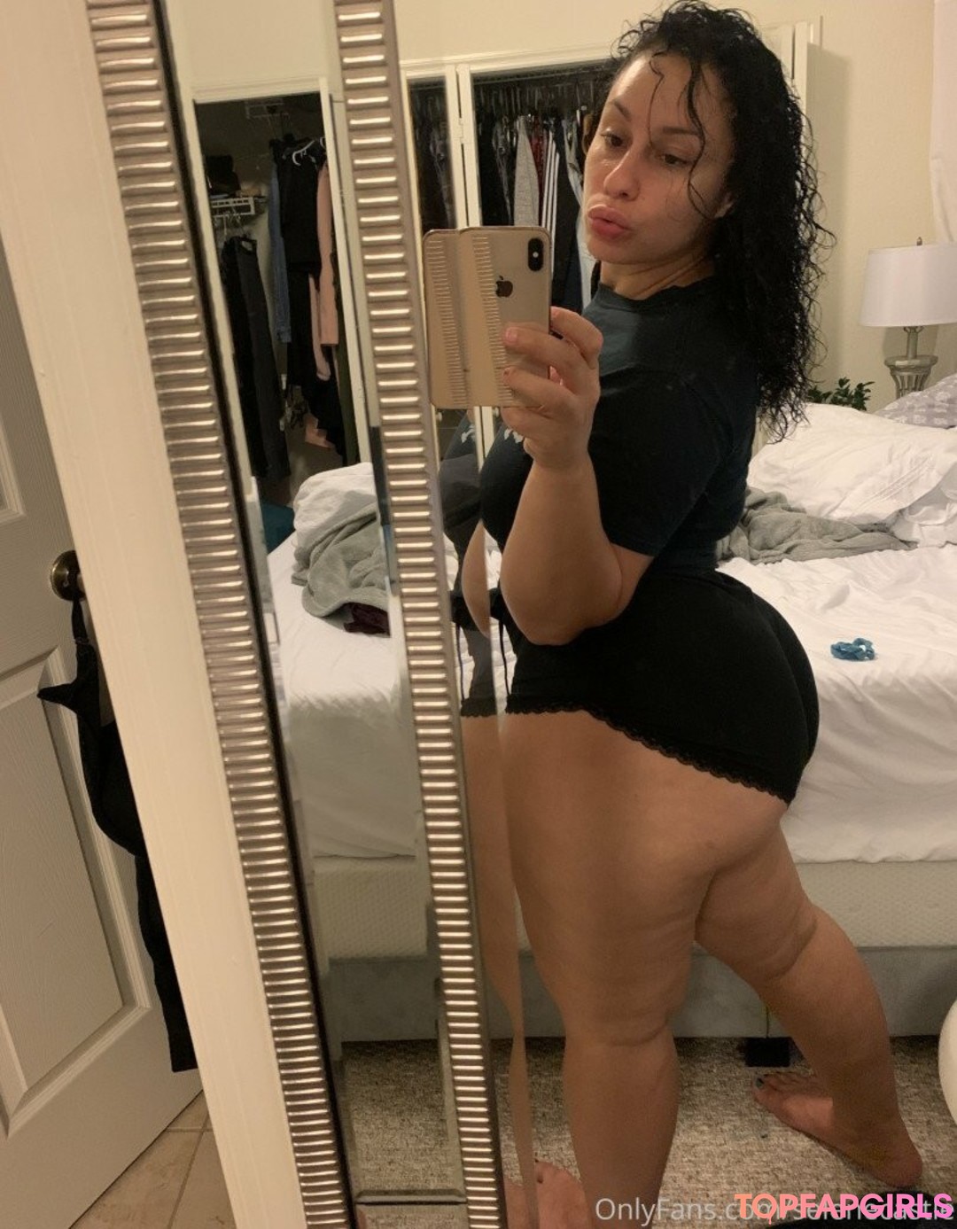 Foto desnuda filtrada de OnlyFans de Selene Castle #166 Foto desnuda filtrada de OnlyFans de Selene Castle #166