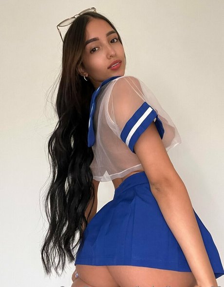 Isabellatorres03