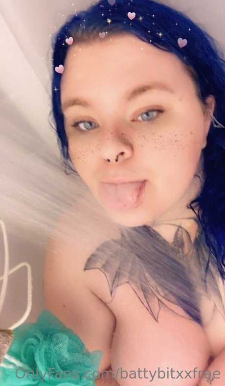 Foto desnuda filtrada de OnlyFans de Battybitxxfree