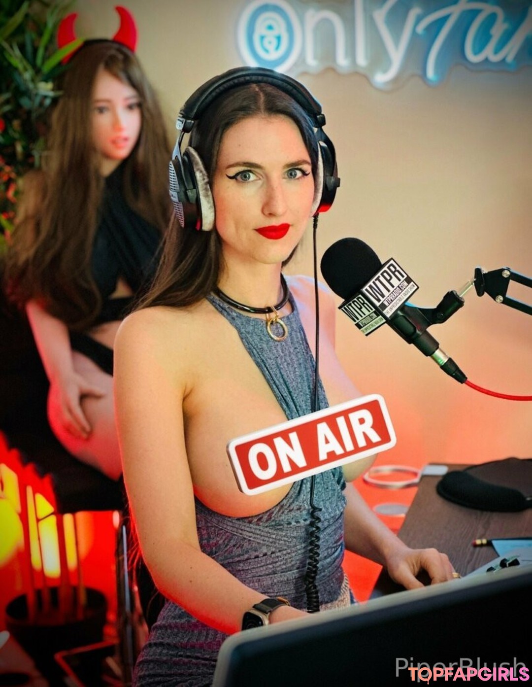 Foto desnuda filtrada de OnlyFans de Piperblushfree #169 Foto desnuda filtrada de OnlyFans de Piperblushfree #169