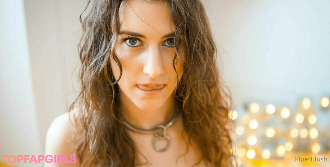 Foto desnuda filtrada de OnlyFans de Piperblushfree #54 Foto desnuda filtrada de OnlyFans de Piperblushfree #54