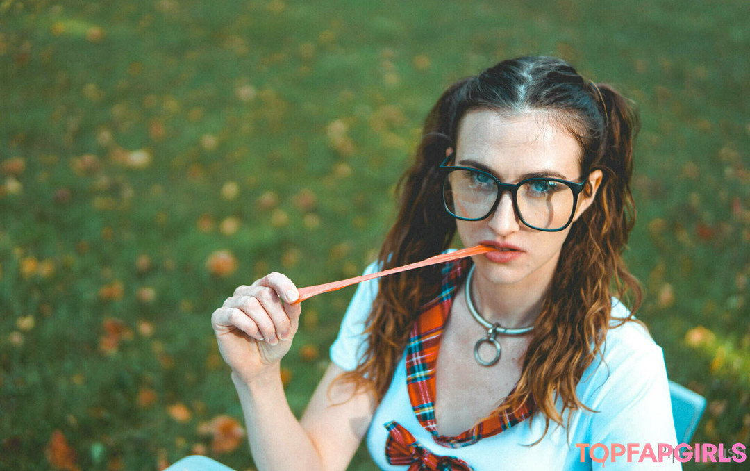 Foto desnuda filtrada de OnlyFans de Piperblushfree #55 Foto desnuda filtrada de OnlyFans de Piperblushfree #55