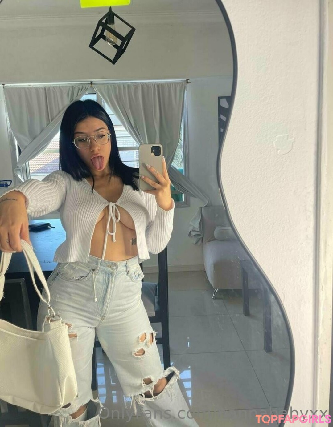 Foto desnuda filtrada de OnlyFans de Hannababyxx #74 Foto desnuda filtrada de OnlyFans de Hannababyxx #74