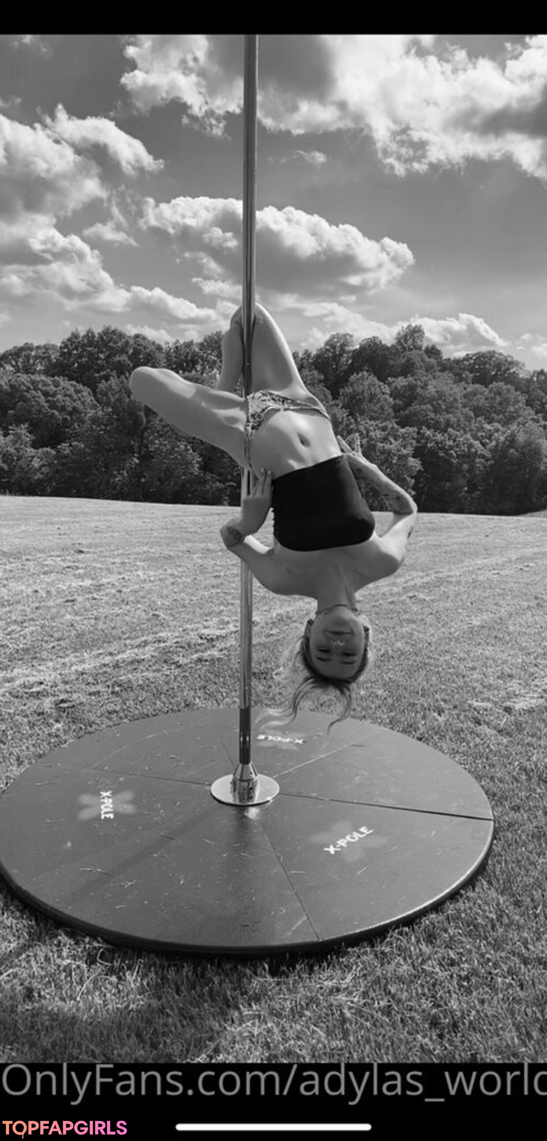 Foto desnuda filtrada de OnlyFans de Adylasworld #17 Foto desnuda filtrada de OnlyFans de Adylasworld #17