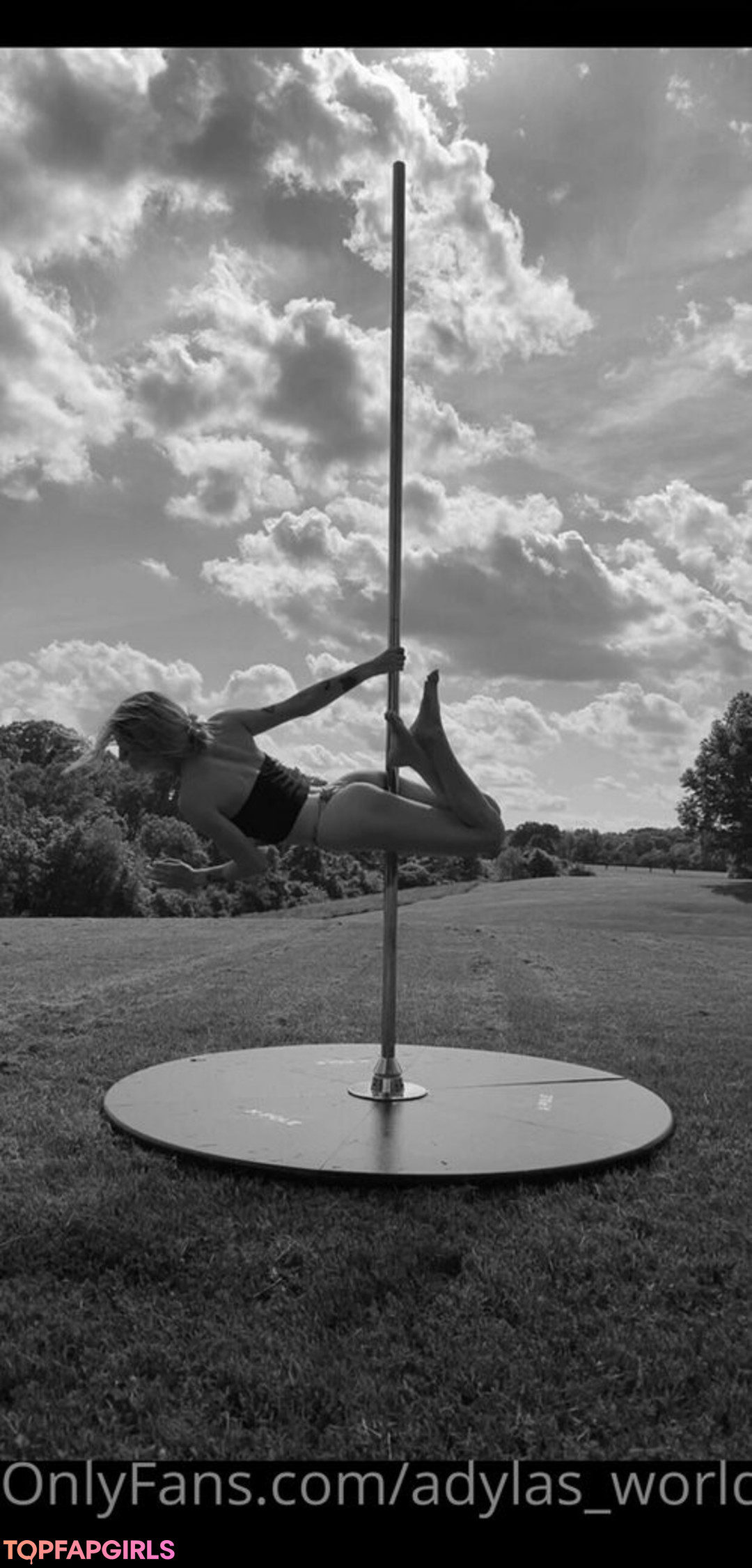 Foto desnuda filtrada de OnlyFans de Adylasworld #20 Foto desnuda filtrada de OnlyFans de Adylasworld #20