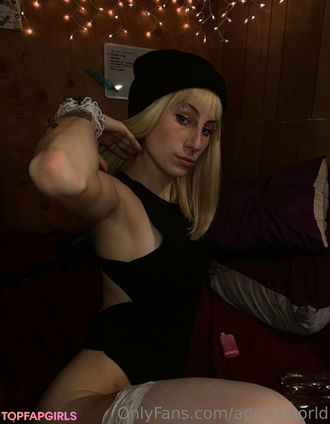 Foto desnuda filtrada de OnlyFans de Adylasworld #65 Foto desnuda filtrada de OnlyFans de Adylasworld #65