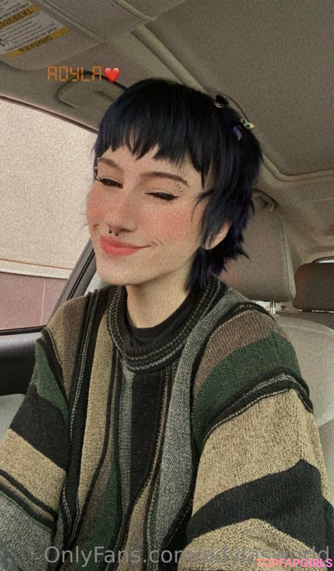 Foto desnuda filtrada de OnlyFans de Adylasworld #92 Foto desnuda filtrada de OnlyFans de Adylasworld #92