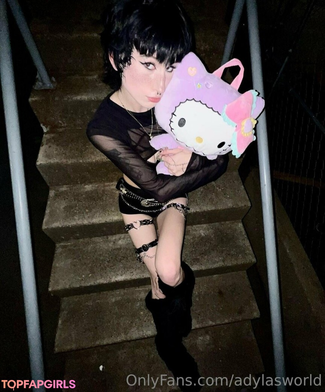 Foto desnuda filtrada de OnlyFans de Adylasworld #99 Foto desnuda filtrada de OnlyFans de Adylasworld #99