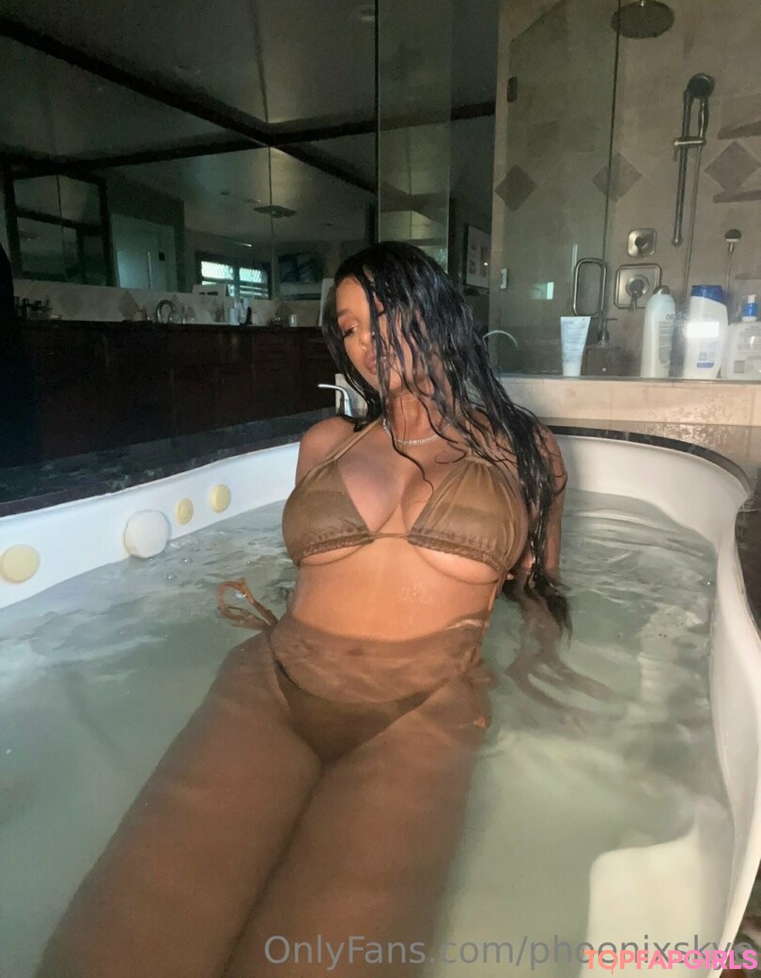 Foto desnuda filtrada de OnlyFans de Phoenixskye #174 Foto desnuda filtrada de OnlyFans de Phoenixskye #174