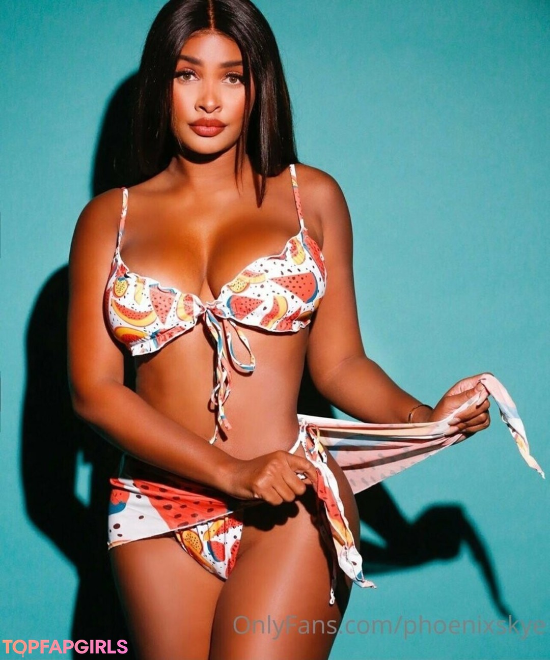 Foto desnuda filtrada de OnlyFans de Phoenixskye #53 Foto desnuda filtrada de OnlyFans de Phoenixskye #53