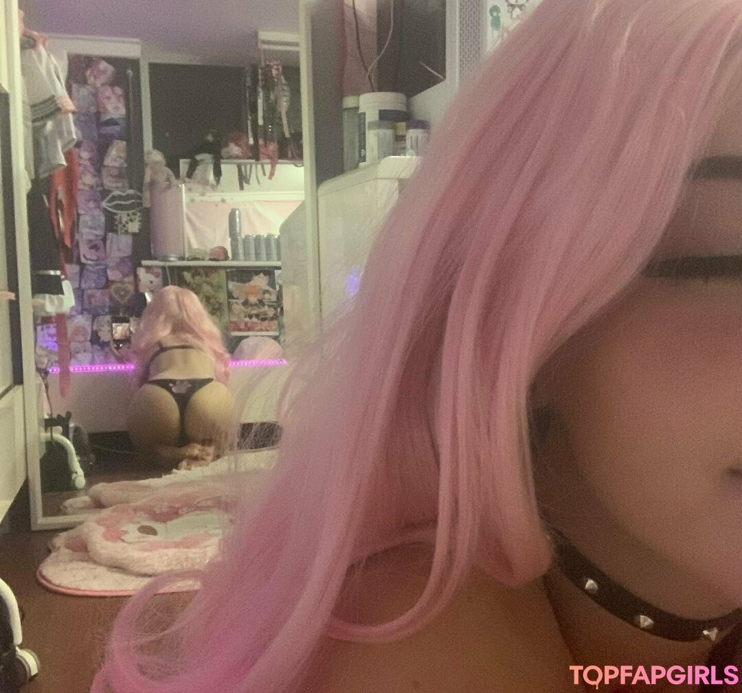 Foto desnuda filtrada de OnlyFans de Strawberrywolfgirl #13 Foto desnuda filtrada de OnlyFans de Strawberrywolfgirl #13