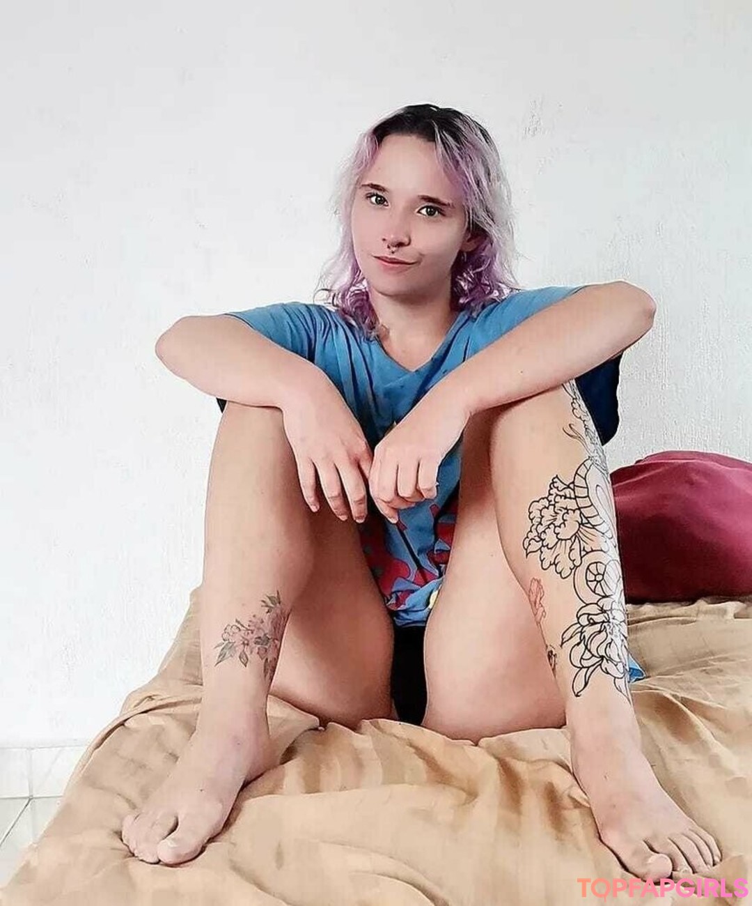 Foto desnuda filtrada de OnlyFans de Trippylittlehippi #61 Foto desnuda filtrada de OnlyFans de Trippylittlehippi #61