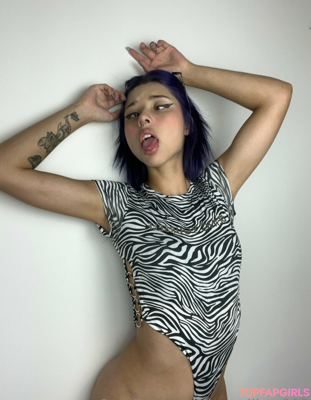 Foto desnuda filtrada de OnlyFans de Iamwillow003 #61 Foto desnuda filtrada de OnlyFans de Iamwillow003 #61