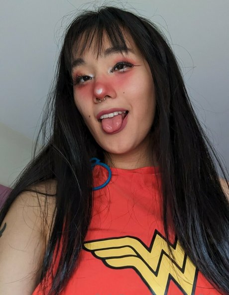 Foto desnuda filtrada de OnlyFans de Oomfiekat