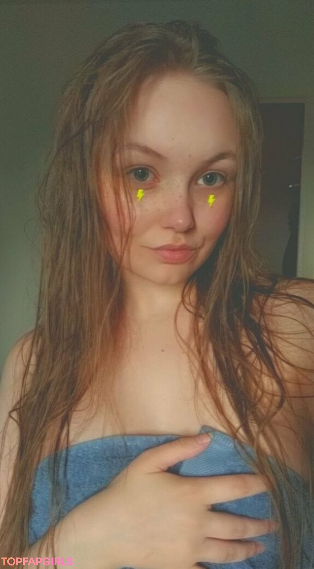 Foto desnuda filtrada de OnlyFans de Realmissbanana #100 Foto desnuda filtrada de OnlyFans de Realmissbanana #100