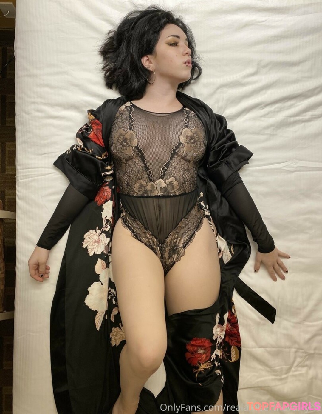 Foto desnuda filtrada de OnlyFans de Amberthevalkyrie #201 Foto desnuda filtrada de OnlyFans de Amberthevalkyrie #201