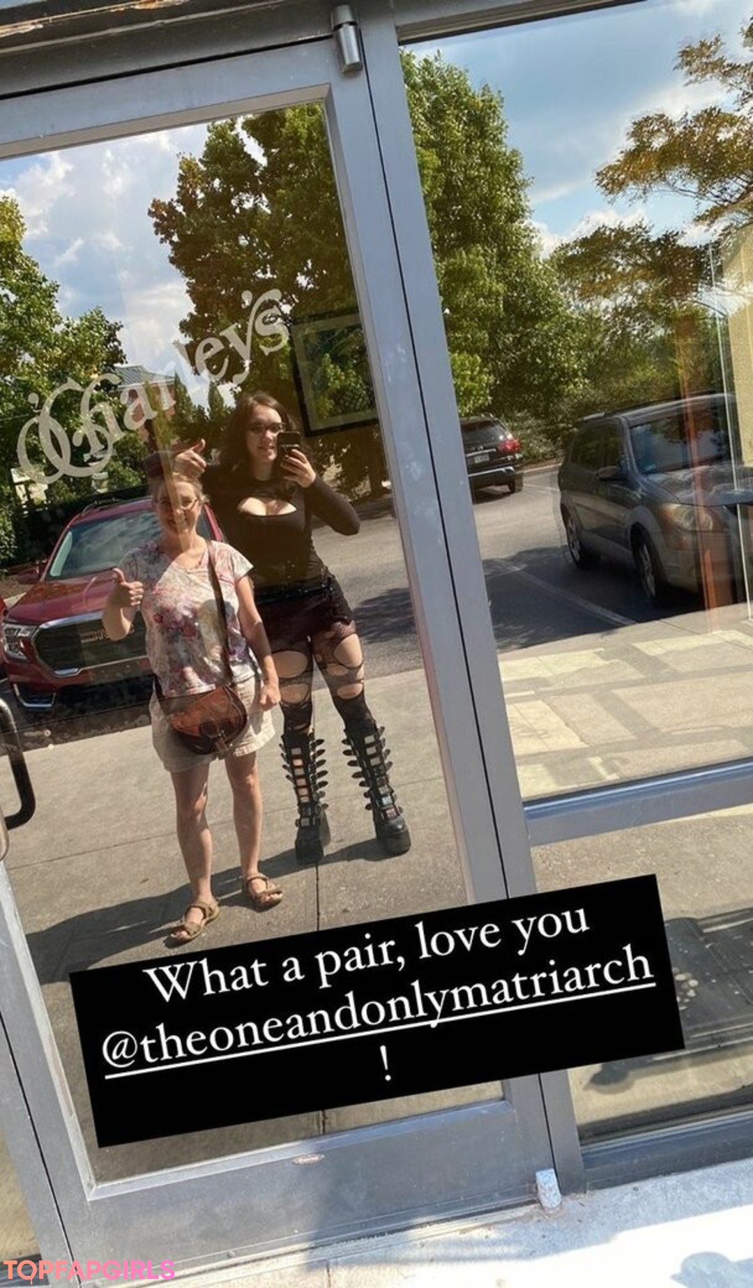 Foto desnuda filtrada de OnlyFans de Amberthevalkyrie #297 Foto desnuda filtrada de OnlyFans de Amberthevalkyrie #297