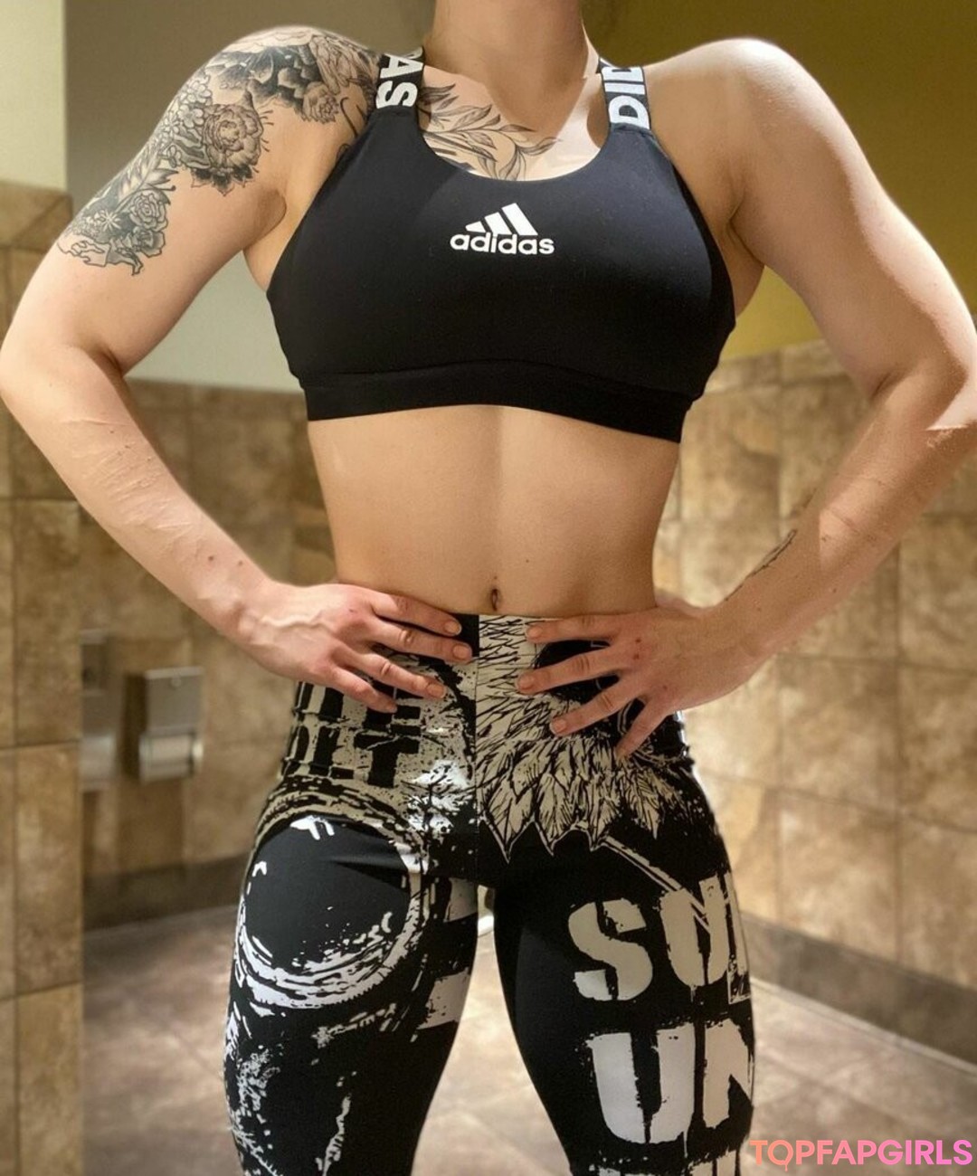 Foto desnuda filtrada de OnlyFans de Amberthevalkyrie #359 Foto desnuda filtrada de OnlyFans de Amberthevalkyrie #359