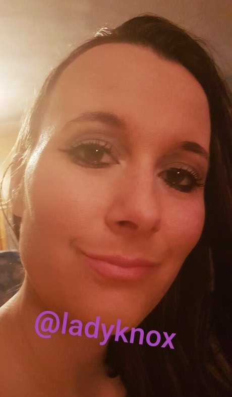 Foto desnuda filtrada de OnlyFans de Ladyknox