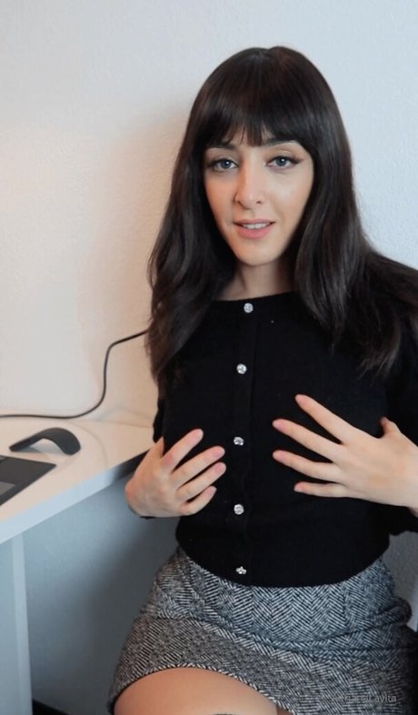 Foto desnuda filtrada de OnlyFans de Adrianalavita