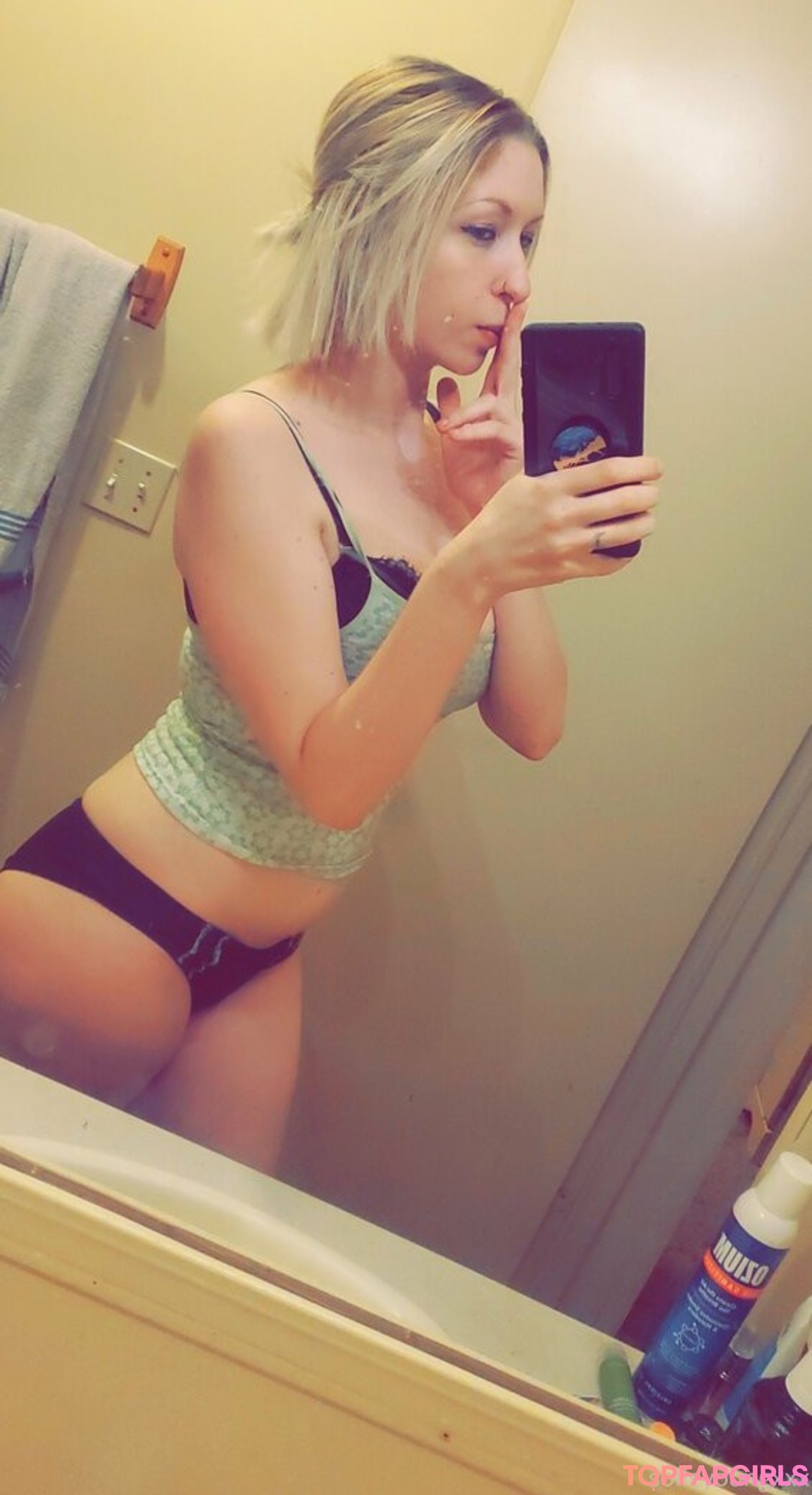 Foto desnuda filtrada de OnlyFans de Sofieyoungxxx #83 Foto desnuda filtrada de OnlyFans de Sofieyoungxxx #83