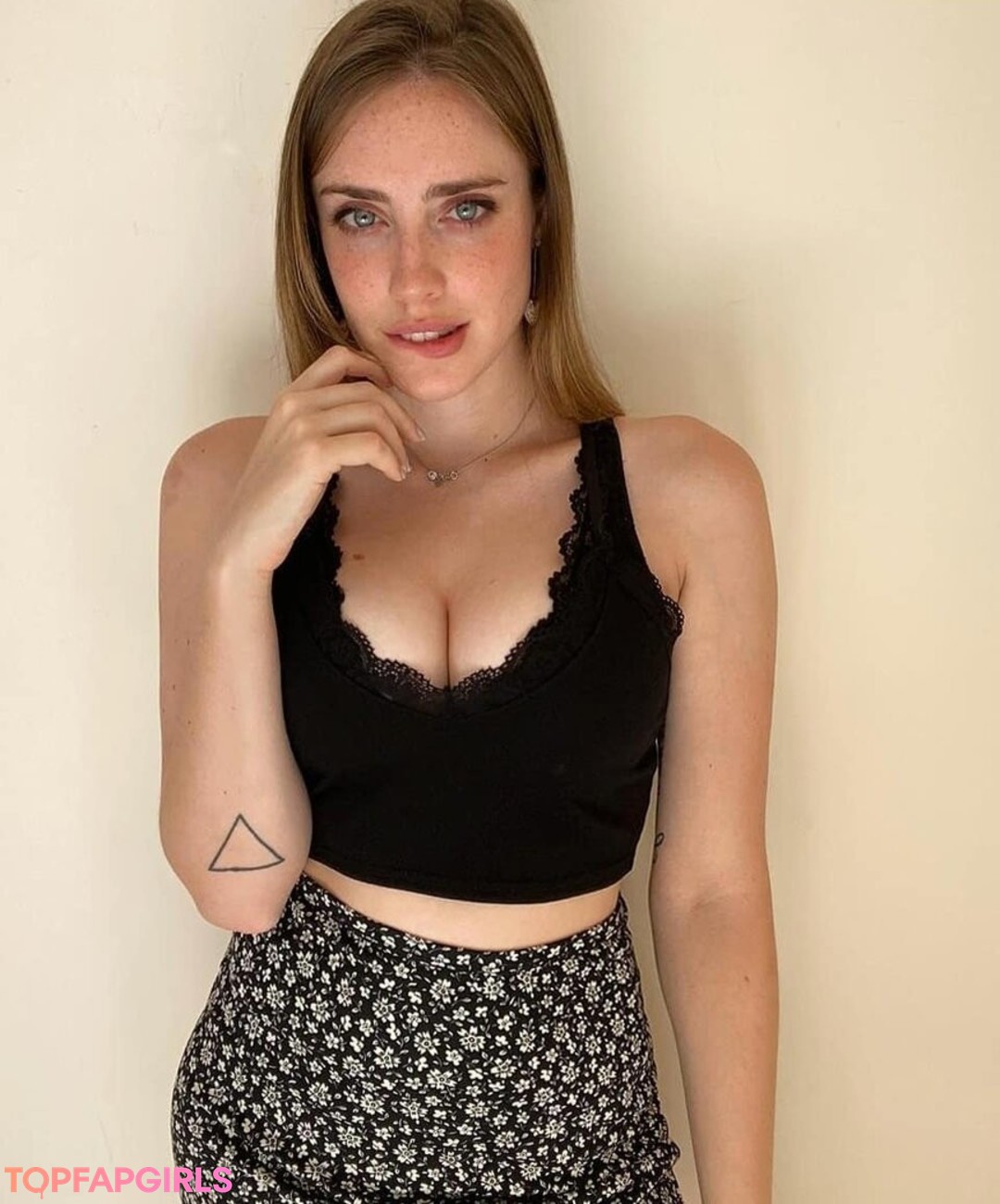 Foto desnuda filtrada de OnlyFans de Magui Ansuz #217 Foto desnuda filtrada de OnlyFans de Magui Ansuz #217