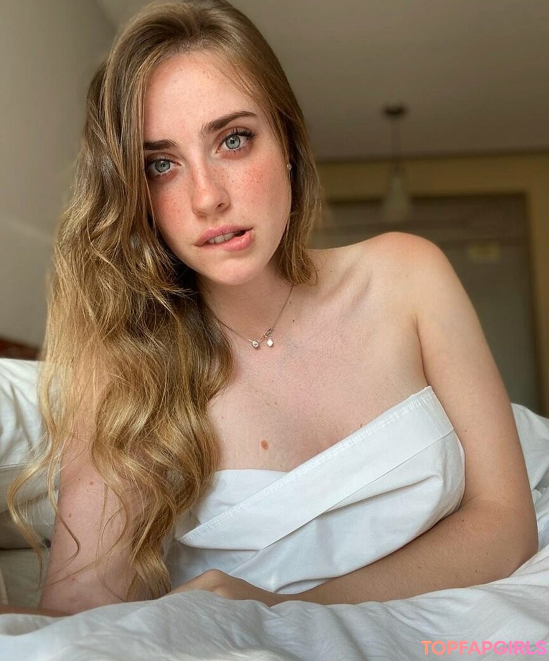 Foto desnuda filtrada de OnlyFans de Magui Ansuz #294 Foto desnuda filtrada de OnlyFans de Magui Ansuz #294