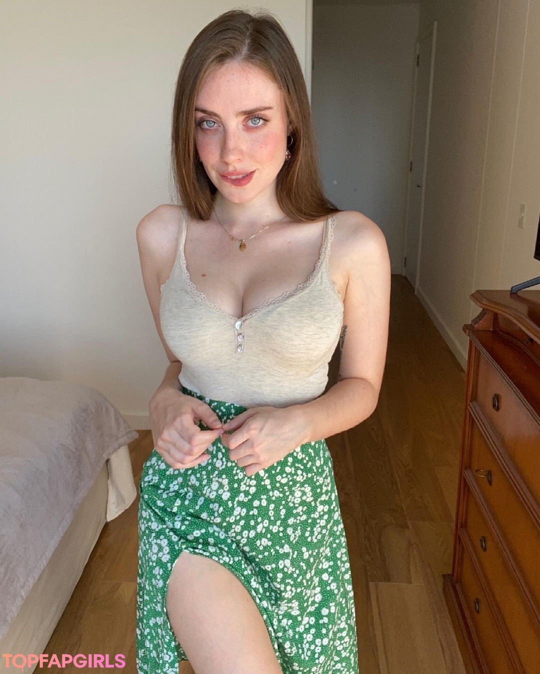 Foto desnuda filtrada de OnlyFans de Magui Ansuz #423 Foto desnuda filtrada de OnlyFans de Magui Ansuz #423