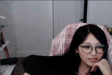 Kang Hee Yoon