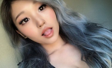 Kang Hee Yoon