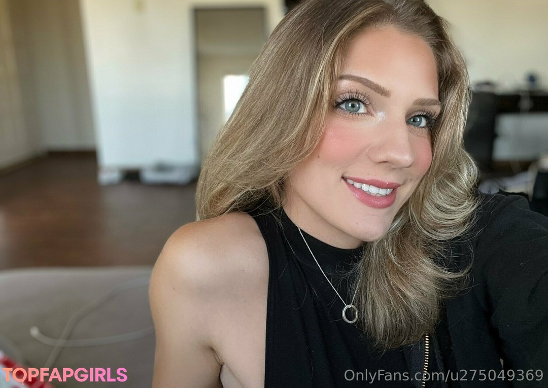 Foto desnuda filtrada de OnlyFans de Kenziecutie18 #289 Foto desnuda filtrada de OnlyFans de Kenziecutie18 #289