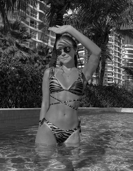 Foto desnuda filtrada de OnlyFans de Nicole Loures