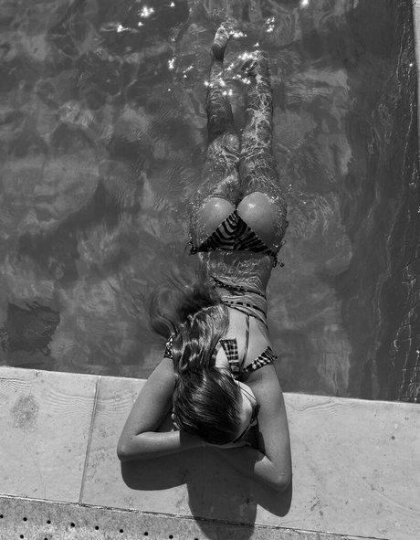 Nicole Loures
