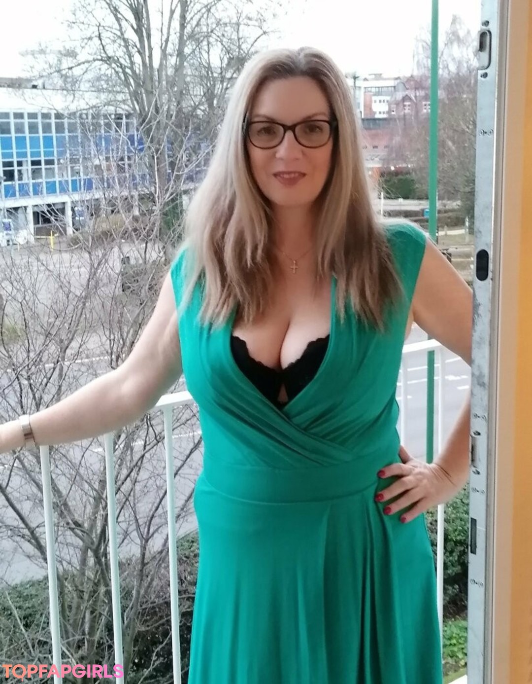 Foto desnuda filtrada de OnlyFans de Glamgran56 #8 Foto desnuda filtrada de OnlyFans de Glamgran56 #8