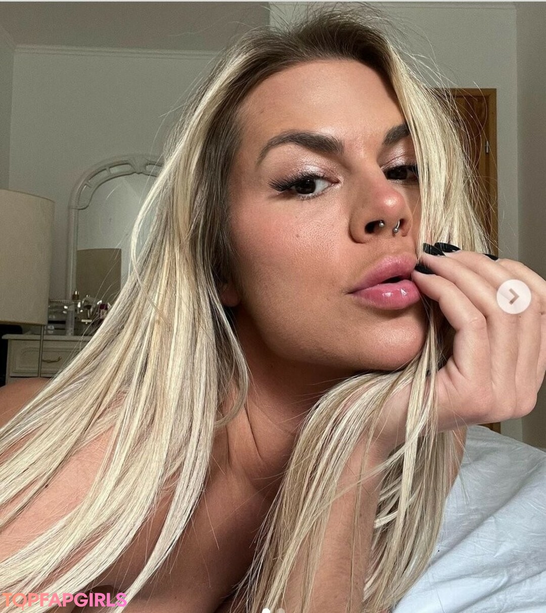 Foto desnuda filtrada de OnlyFans de Zlata Shine #5 Foto desnuda filtrada de OnlyFans de Zlata Shine #5