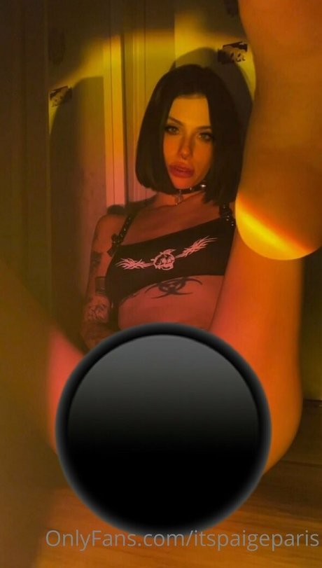 Foto desnuda filtrada de OnlyFans de Itspaigeparis