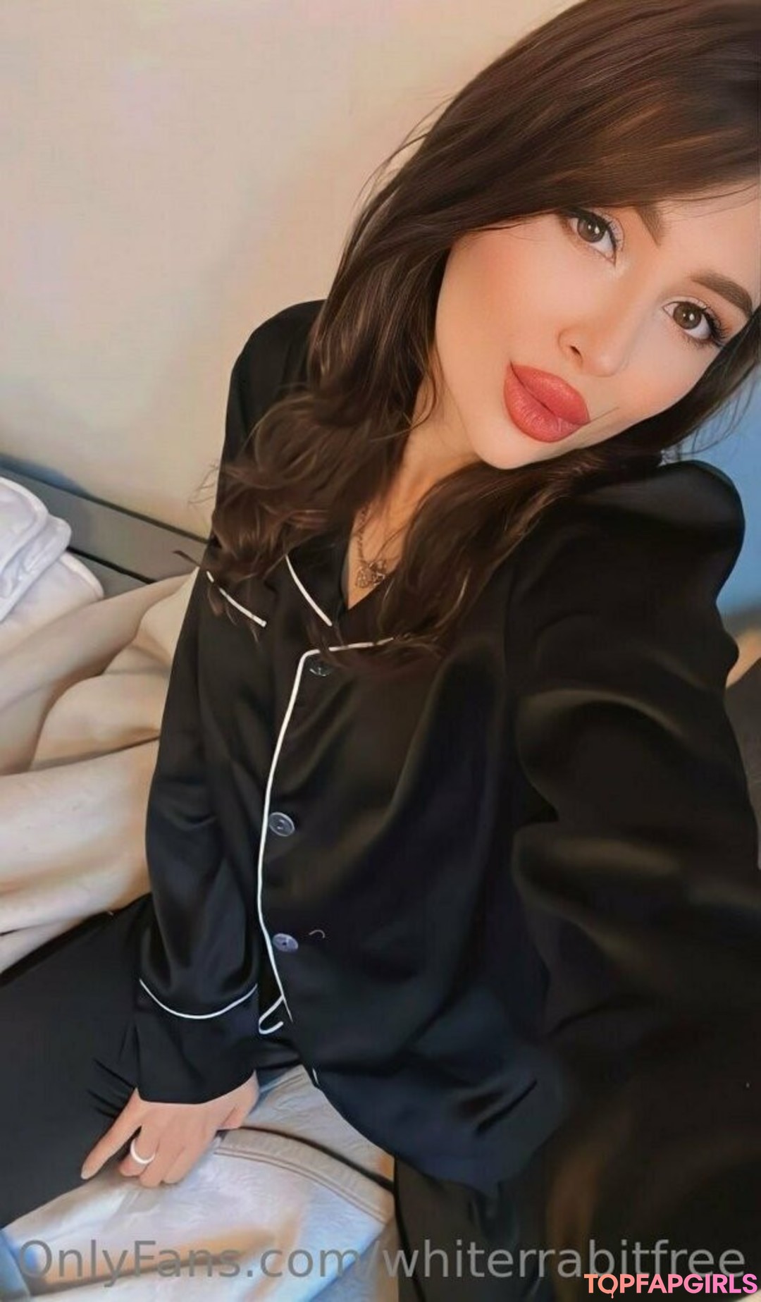 Foto desnuda filtrada de OnlyFans de Whiterrabitfree #178 Foto desnuda filtrada de OnlyFans de Whiterrabitfree #178