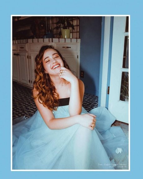 Foto desnuda filtrada de OnlyFans de Mary Mouser