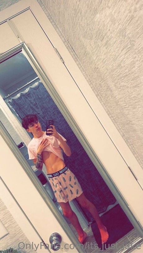 Foto desnuda filtrada de OnlyFans de Itsjustjake