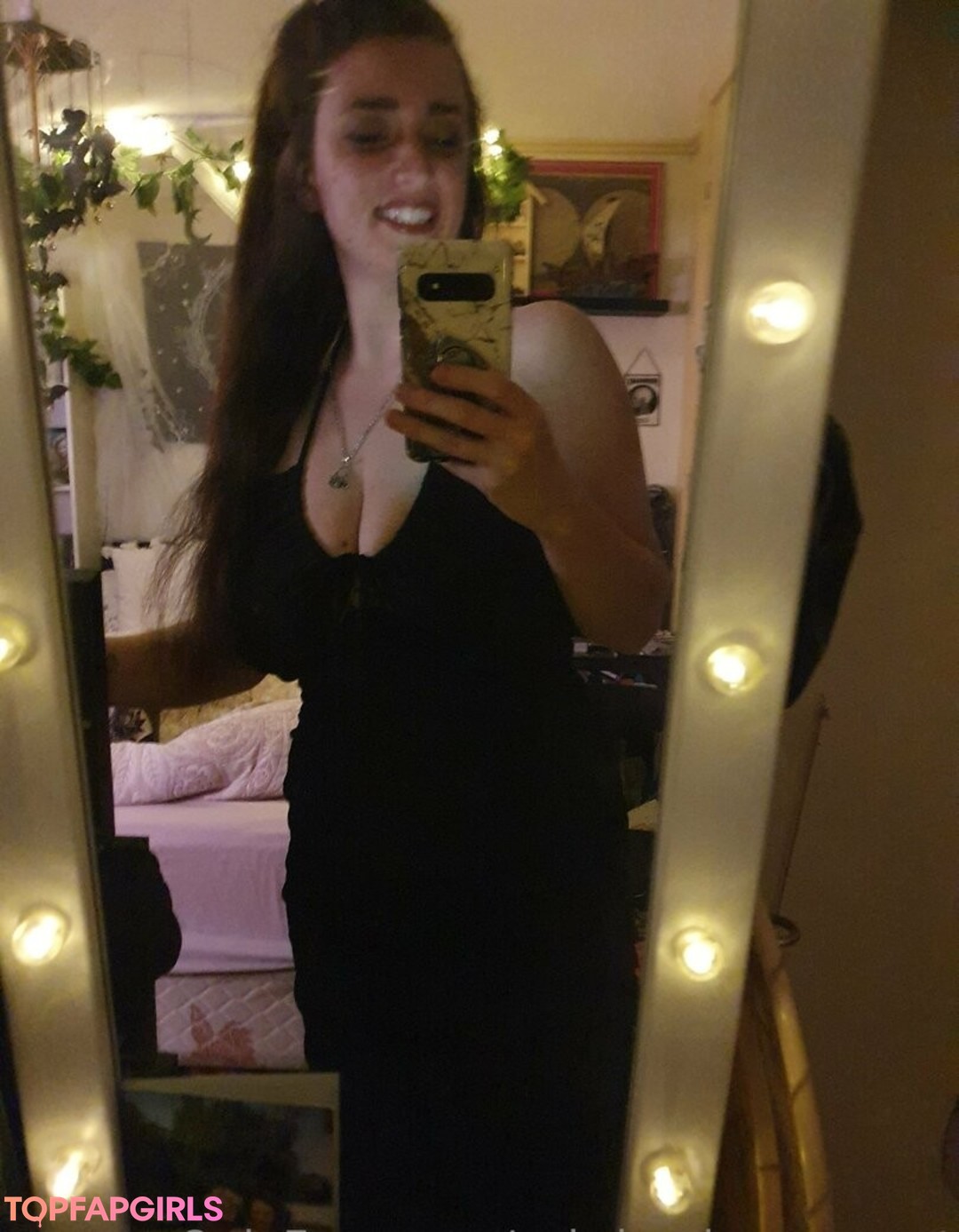 Foto desnuda filtrada de OnlyFans de Sabrinadreverment #159 Foto desnuda filtrada de OnlyFans de Sabrinadreverment #159