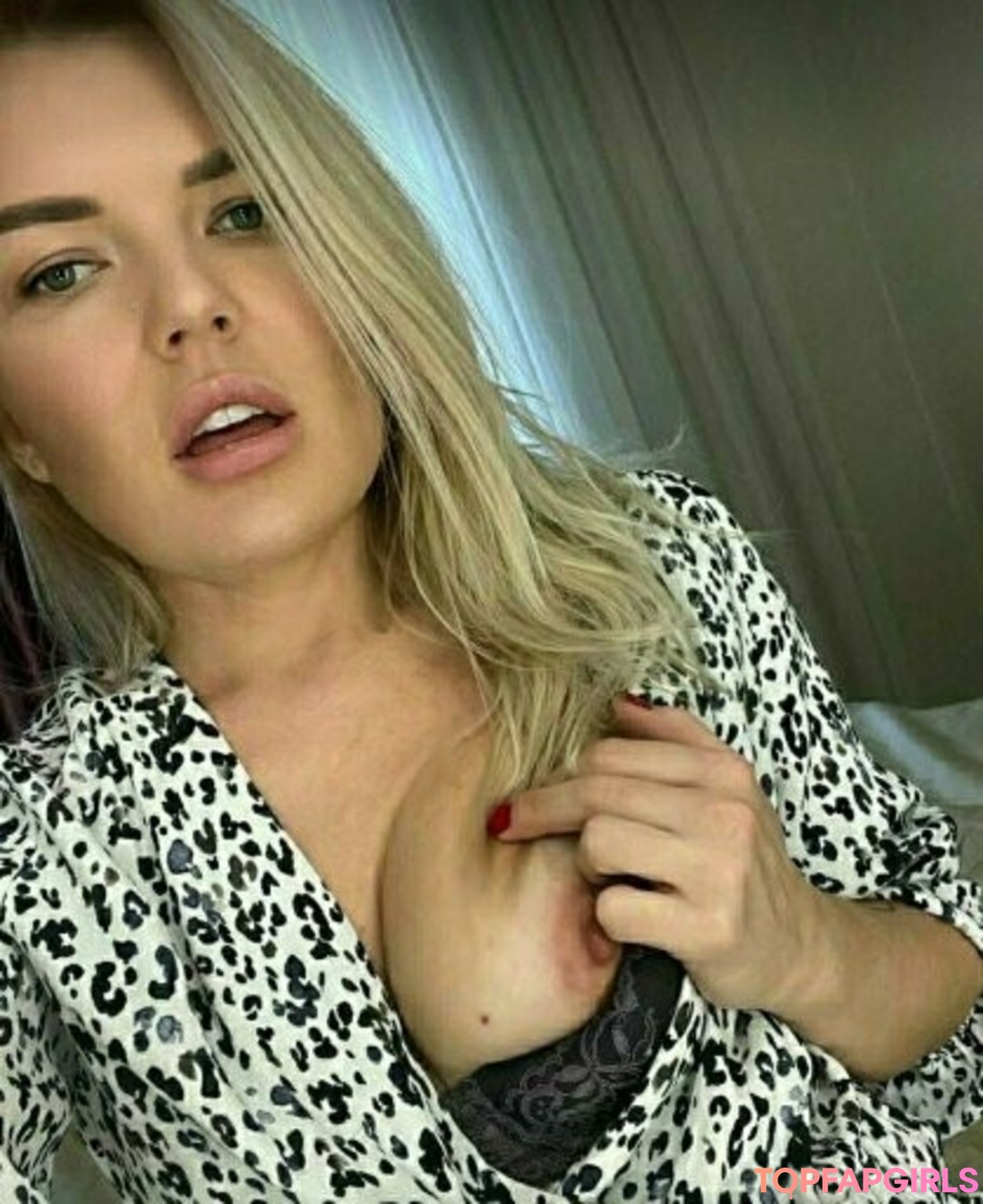 Foto desnuda filtrada de OnlyFans de Darkedwitch #265 Foto desnuda filtrada de OnlyFans de Darkedwitch #265