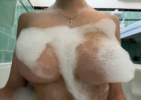 Foto desnuda filtrada de OnlyFans de Chloe Spenceee
