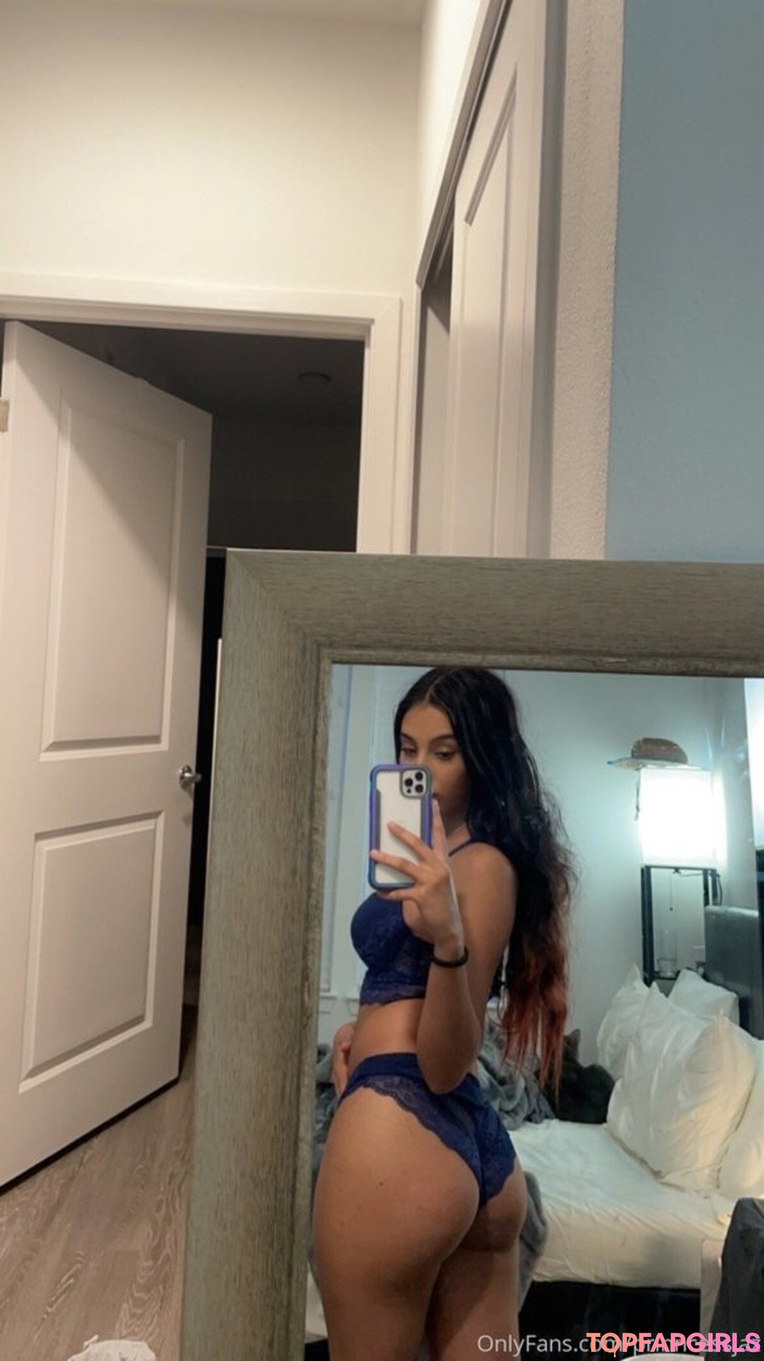 Foto desnuda filtrada de OnlyFans de Prinncessjaz #23 Foto desnuda filtrada de OnlyFans de Prinncessjaz #23